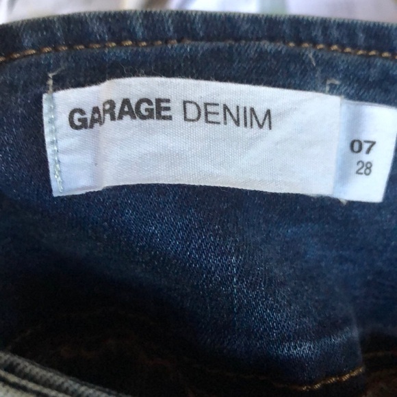 Garage denim bellbottom stretch jeans belt attached 28” waist size 7 - Picture 4 of 9